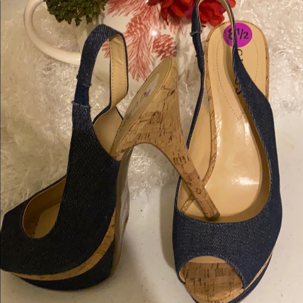 High heels - Picture 5 of 5